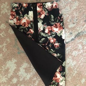 Double side print skirt